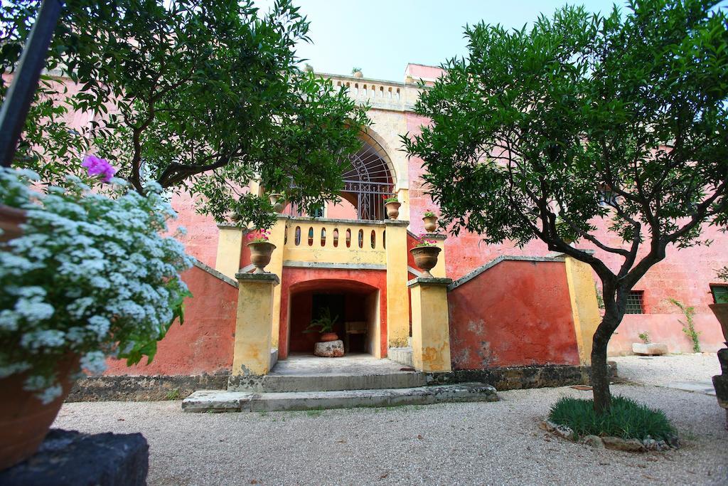Palazzo Laura Morciano di Leuca Exterior foto